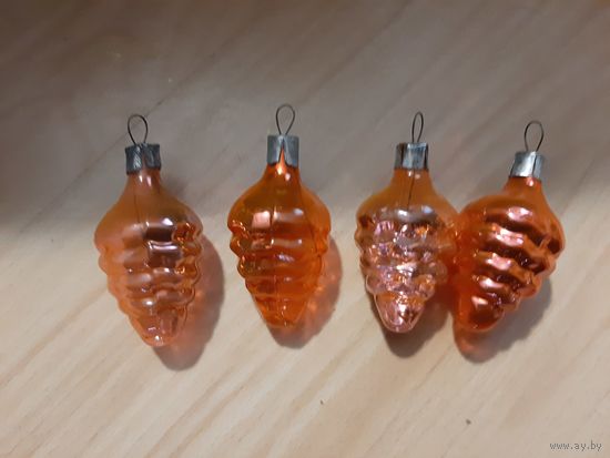 Ёлочная игрушка Виноград (СССР)