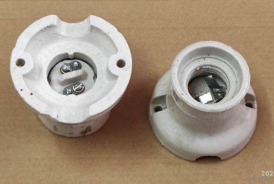 Патрон Е27 фарфор с основанием, 2 штуки с 1 рубля