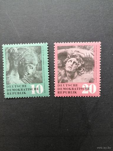 ГДР 1958 Полная серия марок "Художественные и античные сокровища возвращенные из СССР в ГДР" (чистые* с наклейкой) Mi.667-668 каталог 2.00 евро