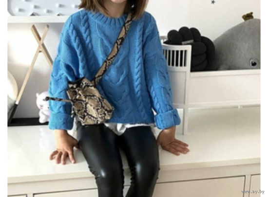 Свитер Zara для девочки, 7-8 лет. Новый.