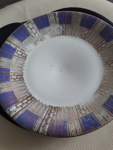 Тарелка Германия 22 см.