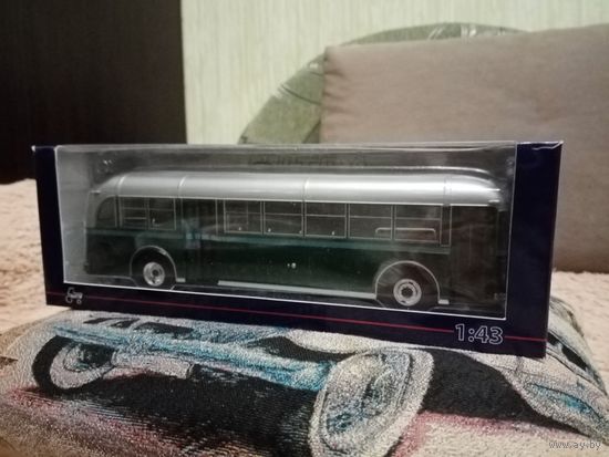 Автобус Нати-А зеленый. Ultra Models.