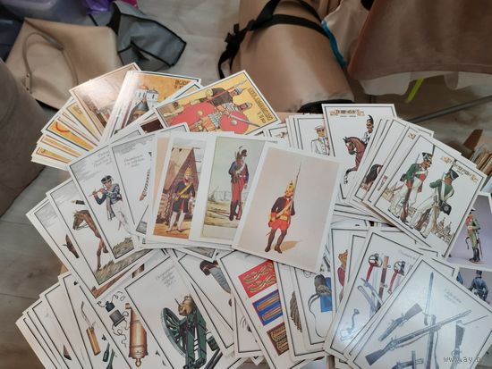 Открытки.История российской армии. Мундиры.Оружие.Аммуниция.