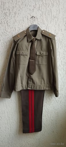 Рубашка,  погоны, галстук. Генерал-майор
