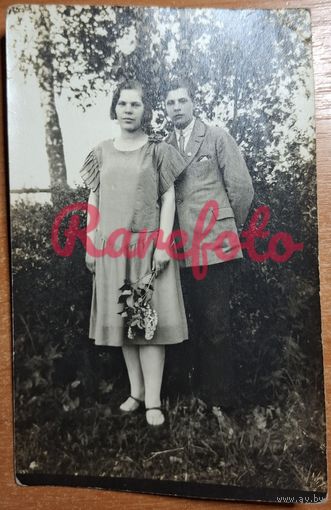 1928 Открыточный формат парочка ретро типажи