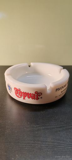 Пепельница.