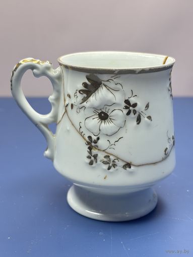 Старт с 1 рубля !!! Кофейная чашка. Фарфор, крытьё, роспись, золочение. 1891 – 1917 гг.Т-во Кузнецова М.С. Дмитровский завод. Смотрите дргие лоты много распродаж!!!