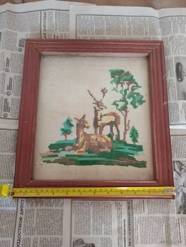 Вышивка Олени на поляне. Винтаж