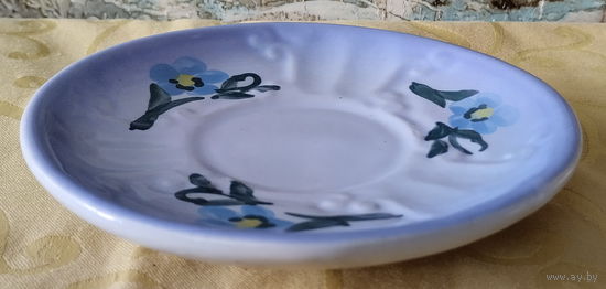 Блюдце, клеймо, керамика или фаянс.