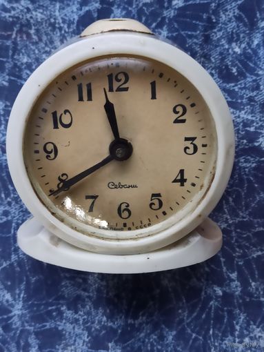 Винтажный механический будильник марки  Севани. Ереванский часовой завод.