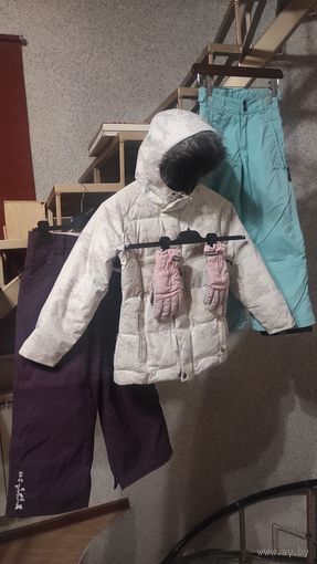 Комплект Burton 128-134 см + в подарок штаны и перчатки.