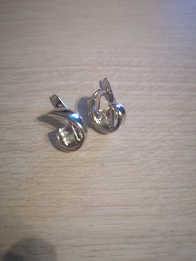 Серьги Jenavi. С фианитами.