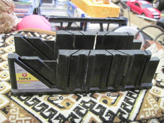 Стусло Topex, Польша.