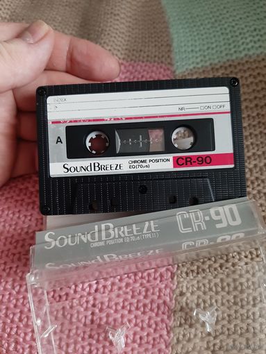 Кассета SOUND BREEZE CR-90. Made in Japan. Чистая.