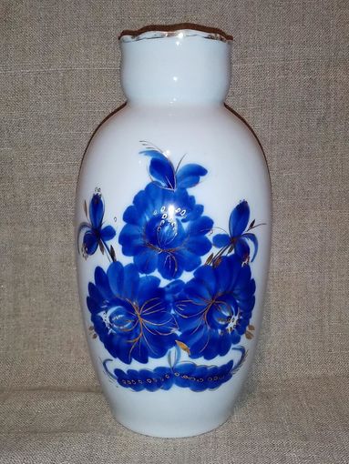 Вазочка Полонне фарфоровая 16,5 см Полонное