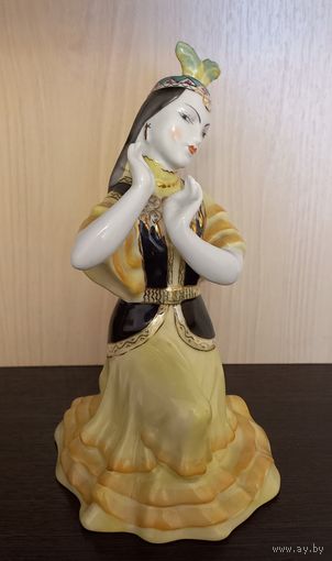 Казахский танец (танцующая казашка)