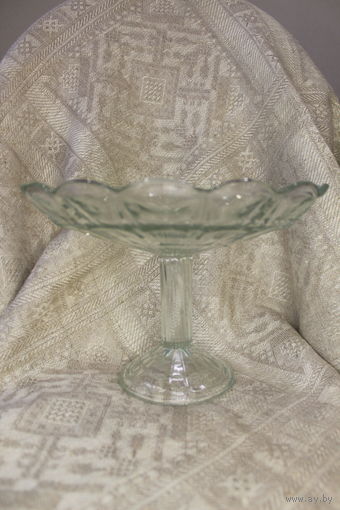 Шикарная массивная винтажная Фруктовница