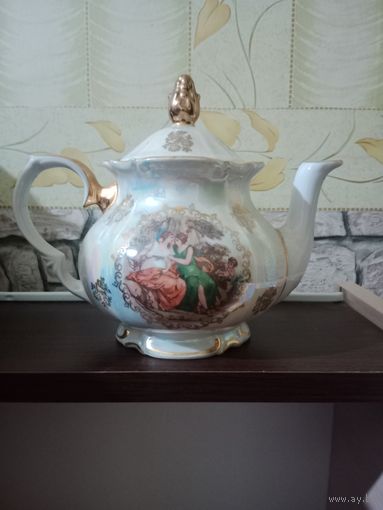 Чайник, кофейник фарфор KAHLA ГДР без сколов и трещин