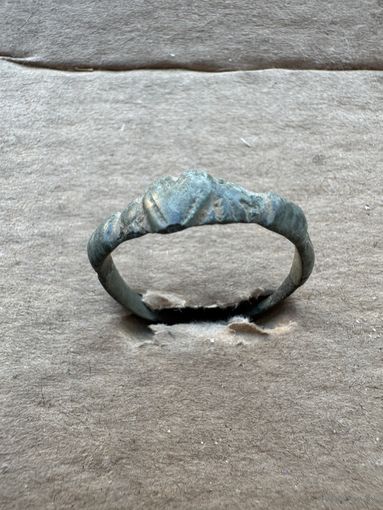 Кольцо старинное с узором