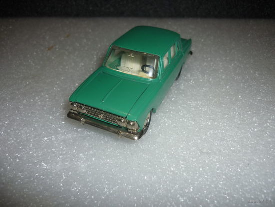 Модель авто МОСКВИЧ 412. СССР. Фары решётка