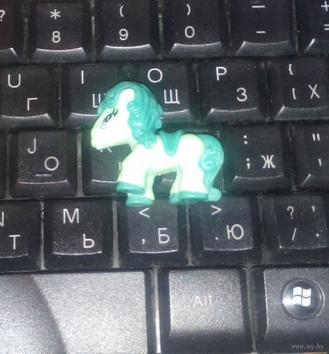 Зеленая пони (Pony mintgrun - MPG FT090) из серии "Ponys" (Poney).