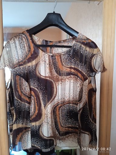 Костюм женский тройка 56размер