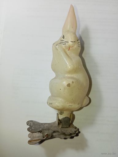Игрушка на ёлку , Зайчик  , винтаж , стекло , СССР .