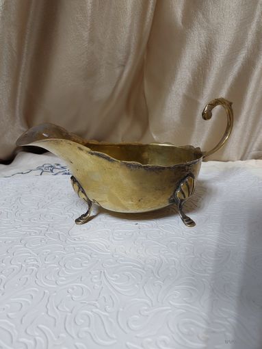 Соусник