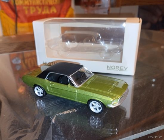 Ford Mustang 1/43 Norev 1965 Форд Мустанг 1:43