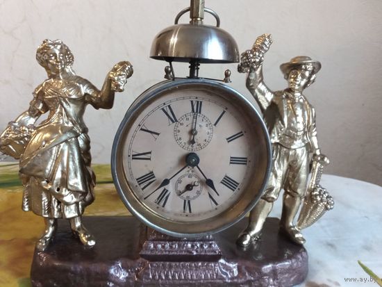 Часы будильник 1927 г".HAU"Hamburg-Amerikanische клеймо две перекрещеные стрелы.Н-большие.