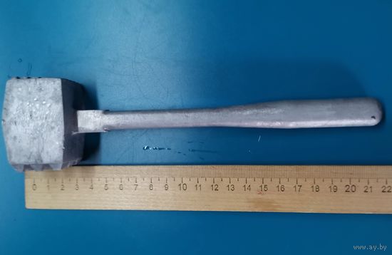 Молоток для отбивных.