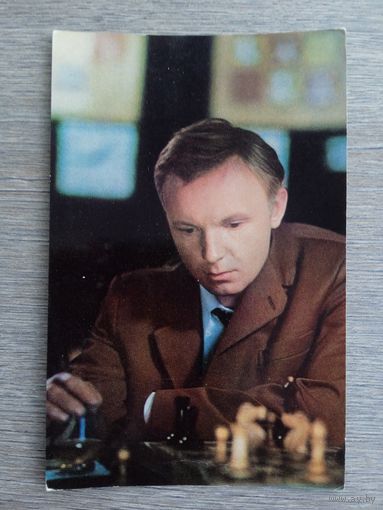 Шахматы. Актер А. Мягков