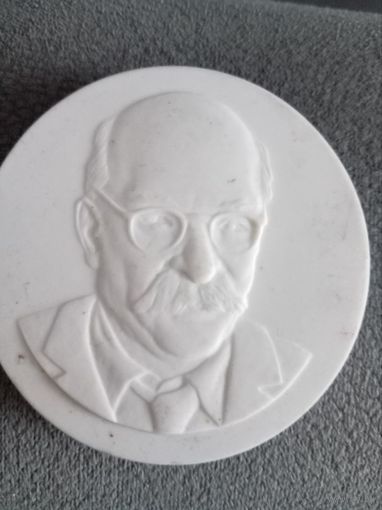 Медаль настольная