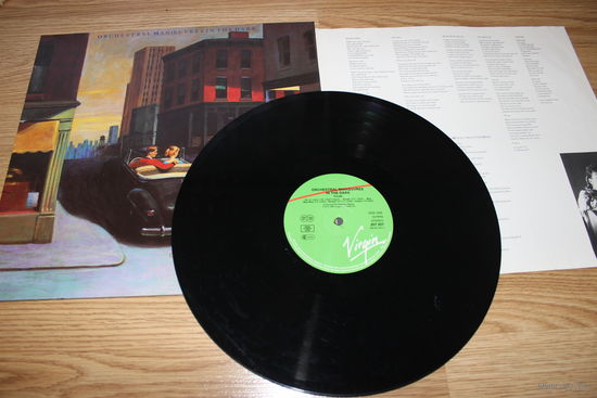 Orchestral Manoeuvres In The Dark – Crush