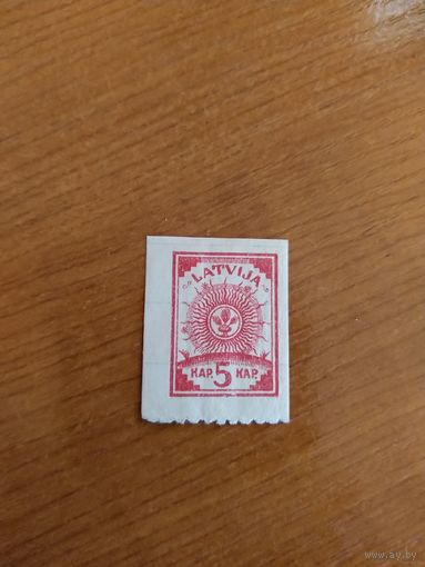 1919 Латвия Мих 3В с разделительной зубцовкой 9 3/4 чистая клей MNH** (2-12)