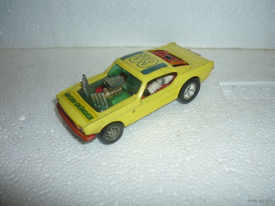 Модель авто FORD MUSTANG DRAGSTER. CORGI. масштаб около 1:43