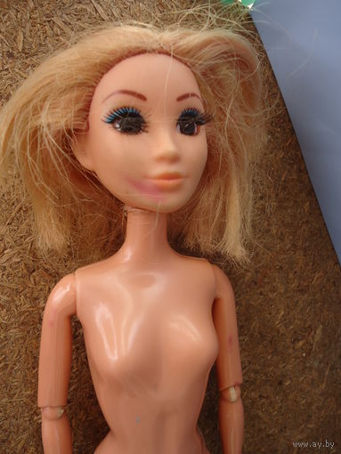Кукла Барби не Mattel