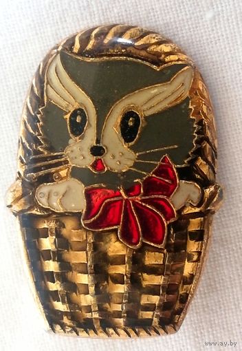 Брошь "Котенок в корзине", металл, эмаль, СССР