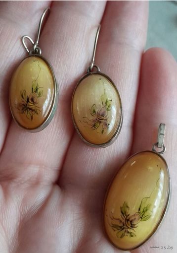 Винтажные серьги и кулон из Селенита.