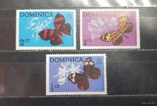 Доминика. 1975 год. Фауна. Бабочки (1415)