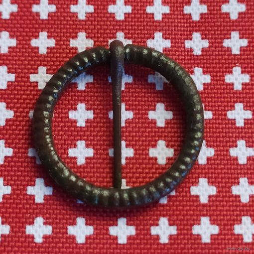 Старинная (супер)брошь-кольцо, фибула, из бронзы, в сохране.