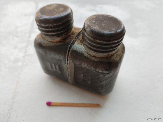 Маслёнка двухголовая (квадратная) СВТ