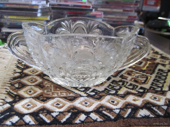 Ваза, конфетница 8х12х20 см.