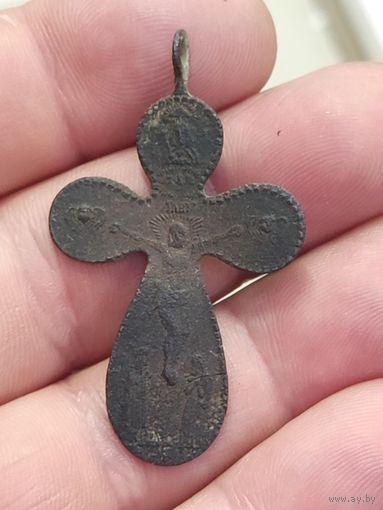 Крестик нательный