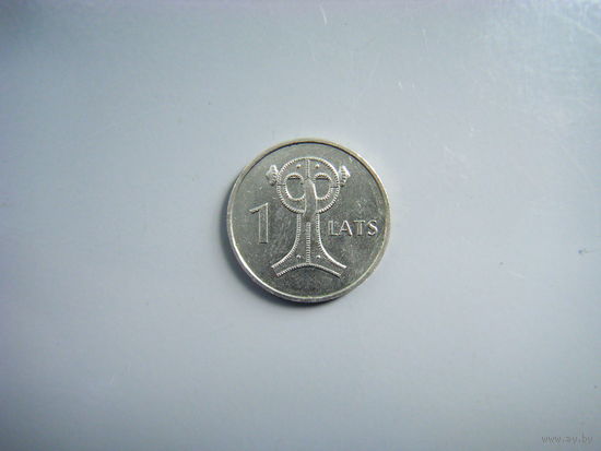 Латвия 1 лат 2007г. СОВИНАЯ ФИБУЛА.