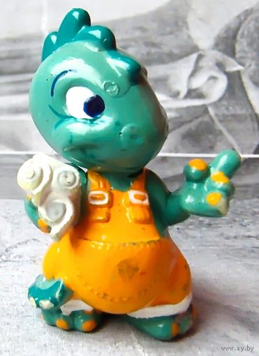 Киндер дино. Игрушка сюрприз, серия дракончик, динозаврик, динозавр, дракон