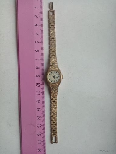 ЧАСЫ ЛУЧ СССР (127294)