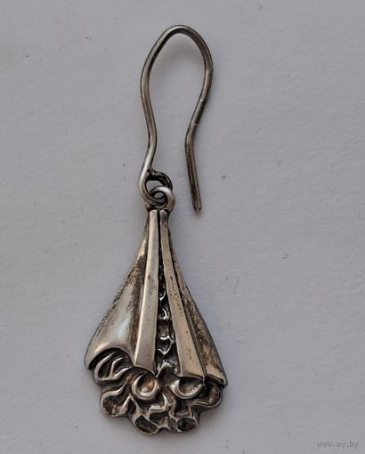 Серьга серебро СССР,  проба со звездой,  клеймо завода