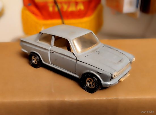 СССР Ремейк автомобиля Форд Ford Consul Cortina масштаб 1/43