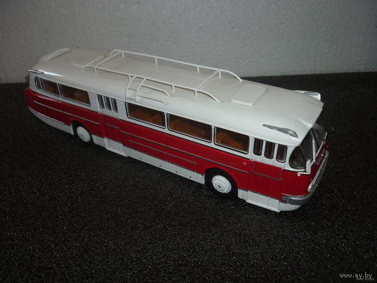 Модель автобуса IKARUS 66. MODIMIO. 1:43.
